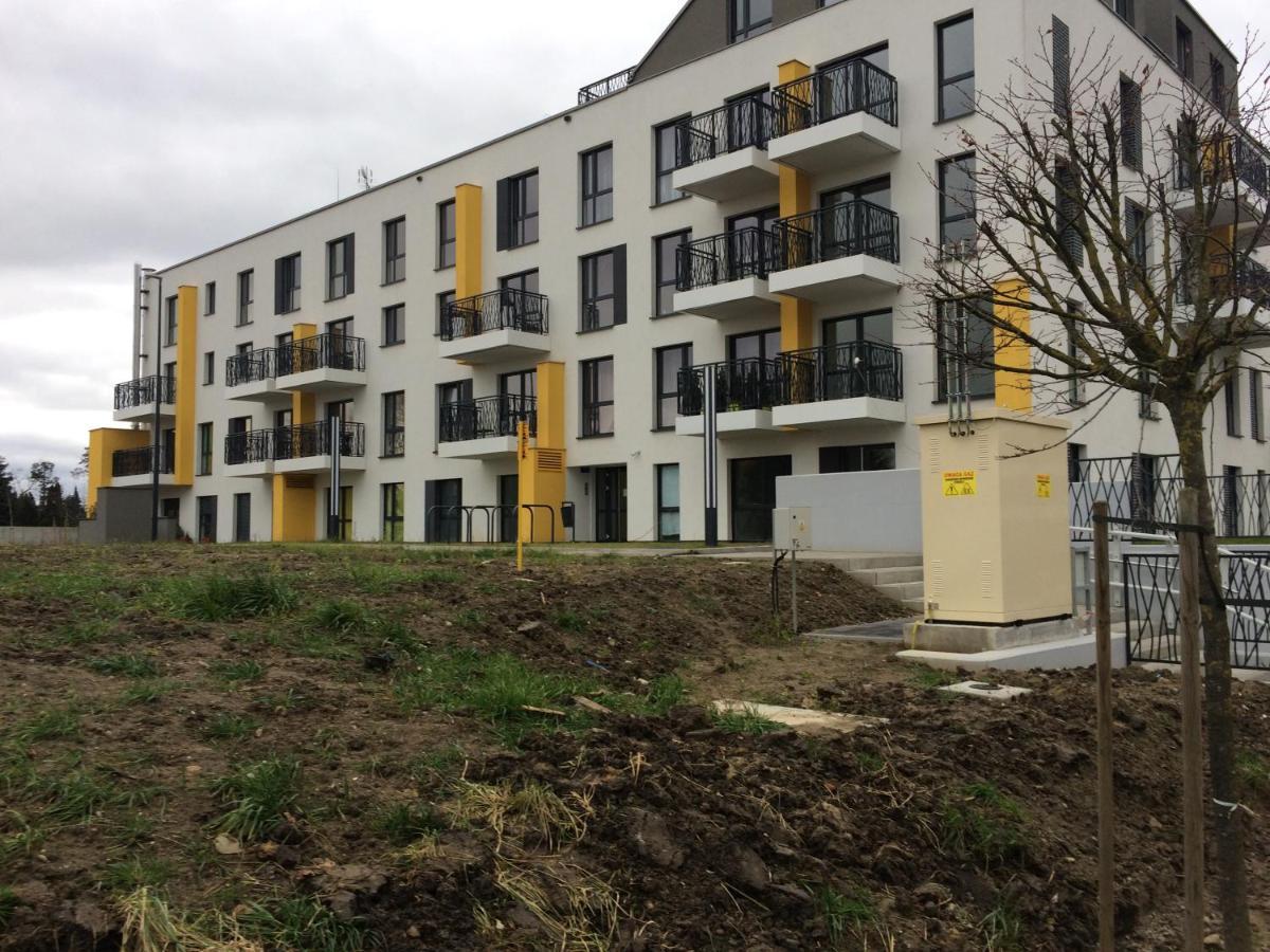 Отель Apartament Na Wojszycach2 Вроцлав Экстерьер фото